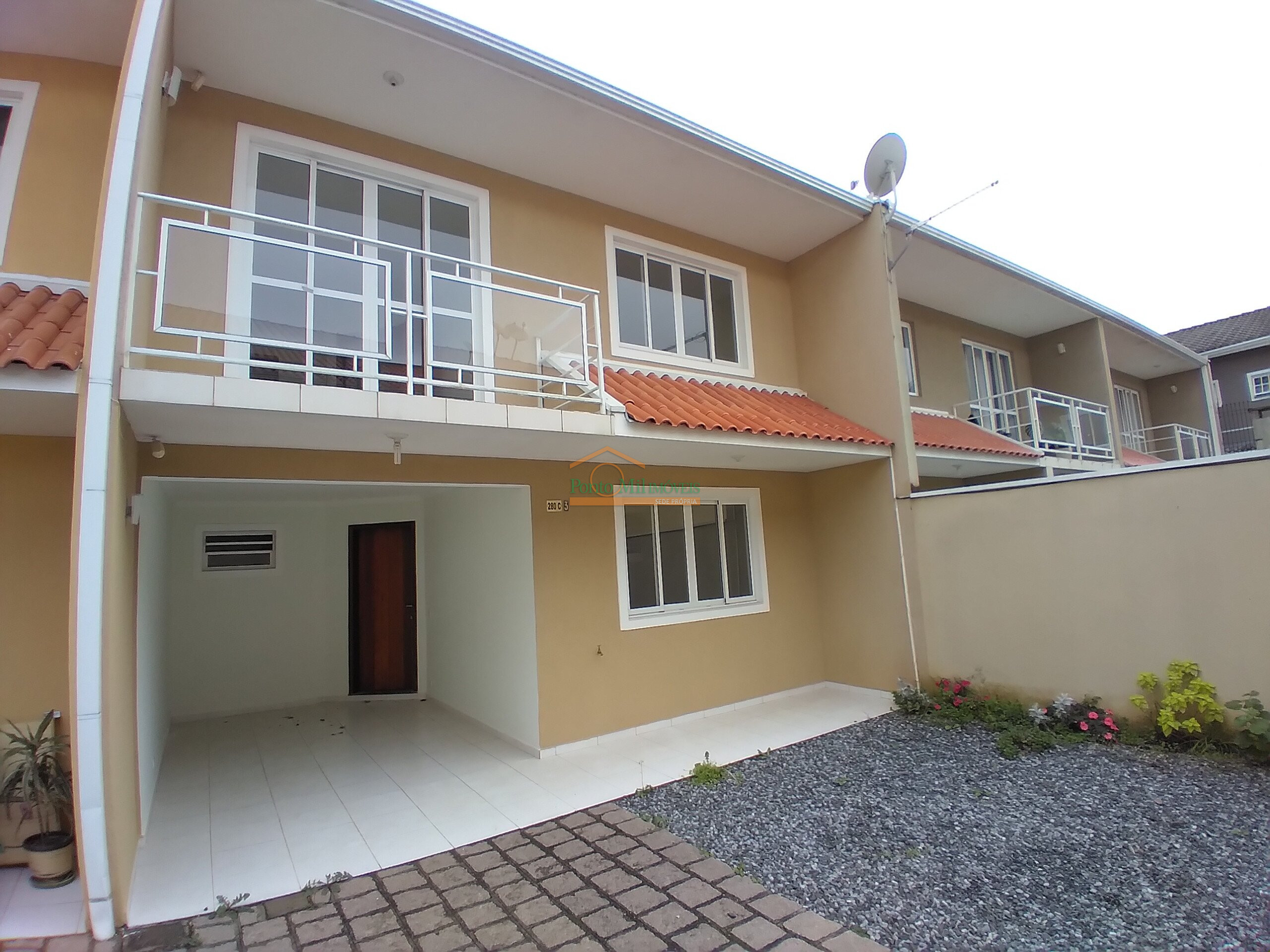 Casa para alugar em Santa Felicidade, Curitiba — Portal Chave Fácil