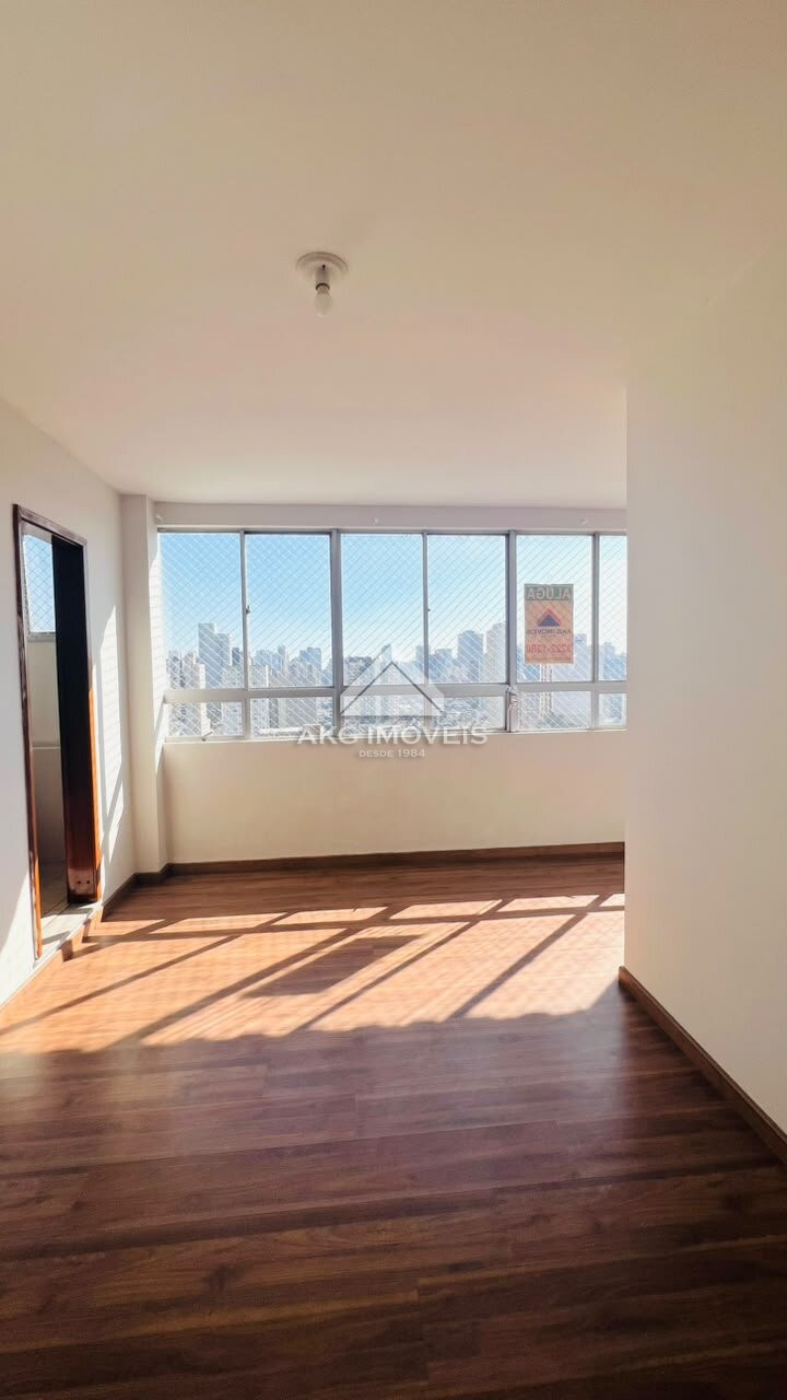 Apartamento para alugar em Centro, Curitiba — Portal Chave Fácil