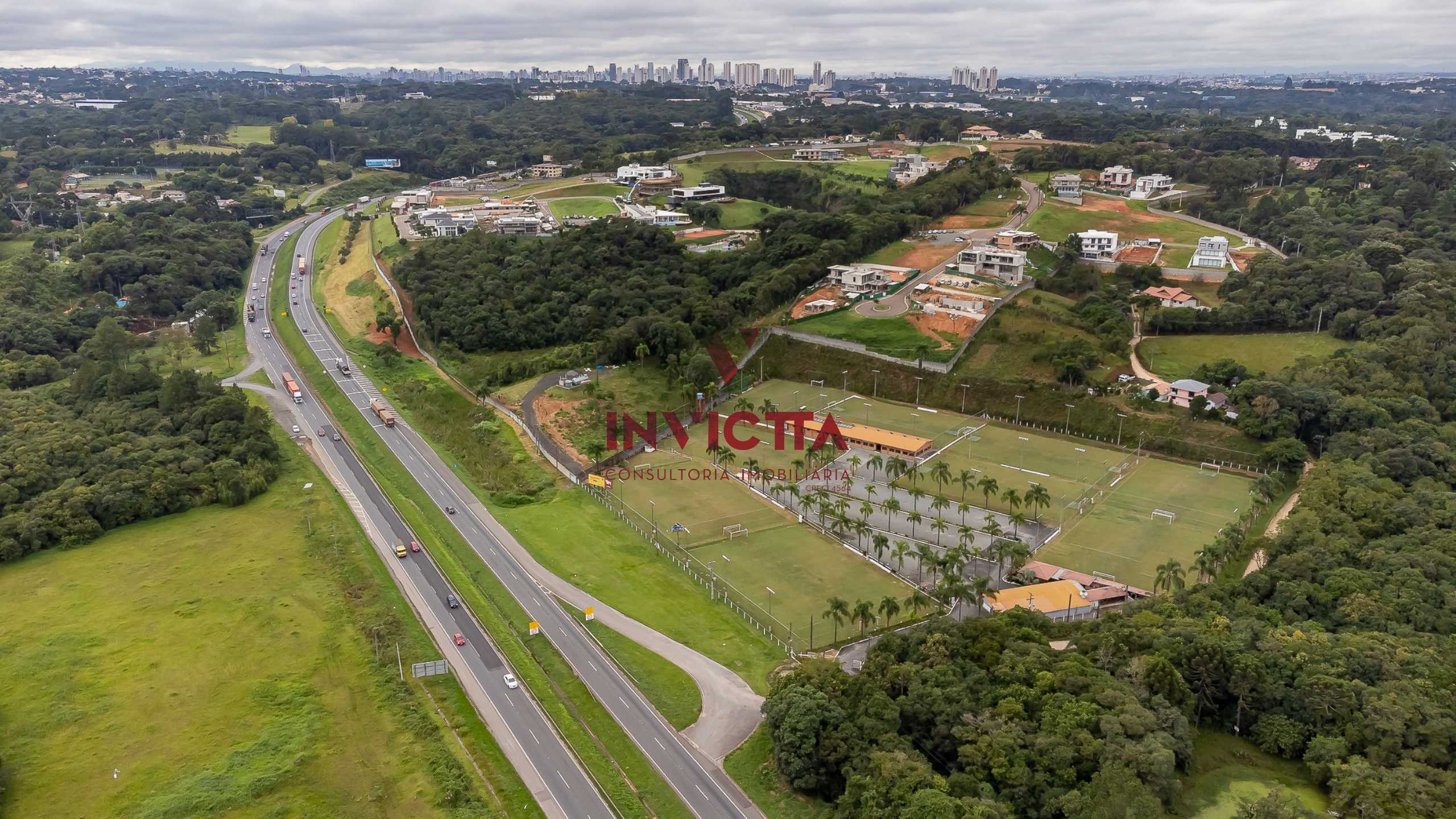 foto 7 do imóvel: terreno a venda em Curitiba referência: AA 1984