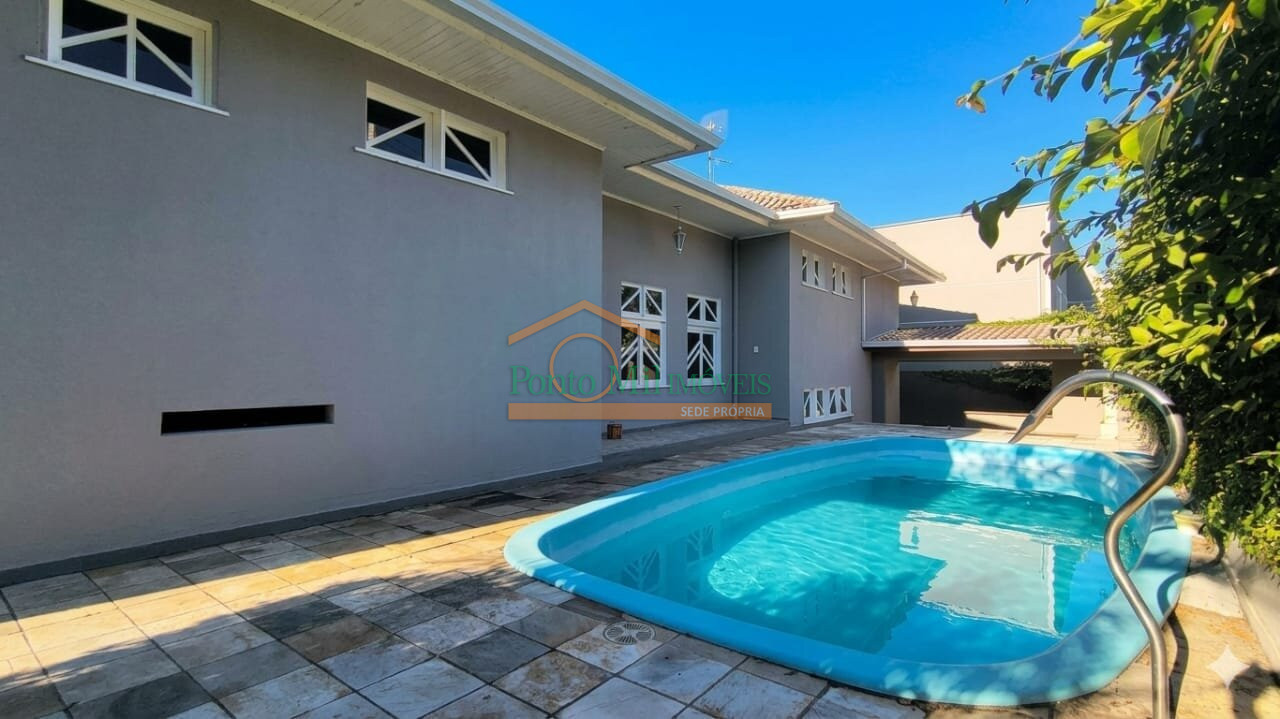 Casa para alugar em Santa Felicidade, Curitiba — Portal Chave Fácil