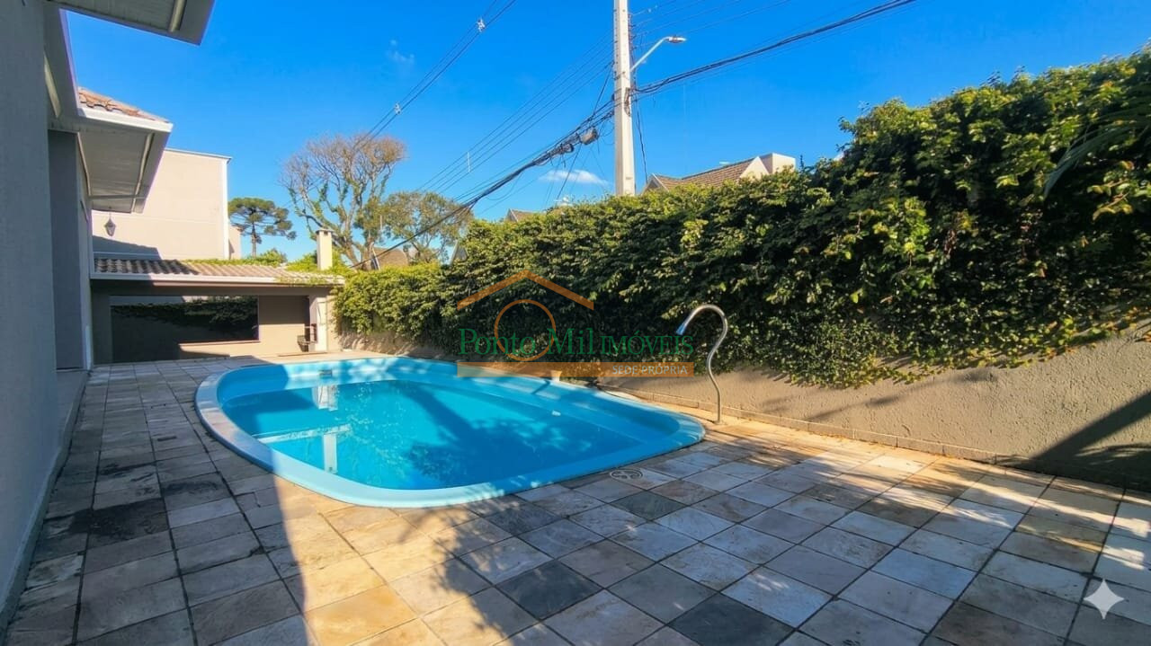 Casa para alugar em Santa Felicidade, Curitiba — Portal Chave Fácil