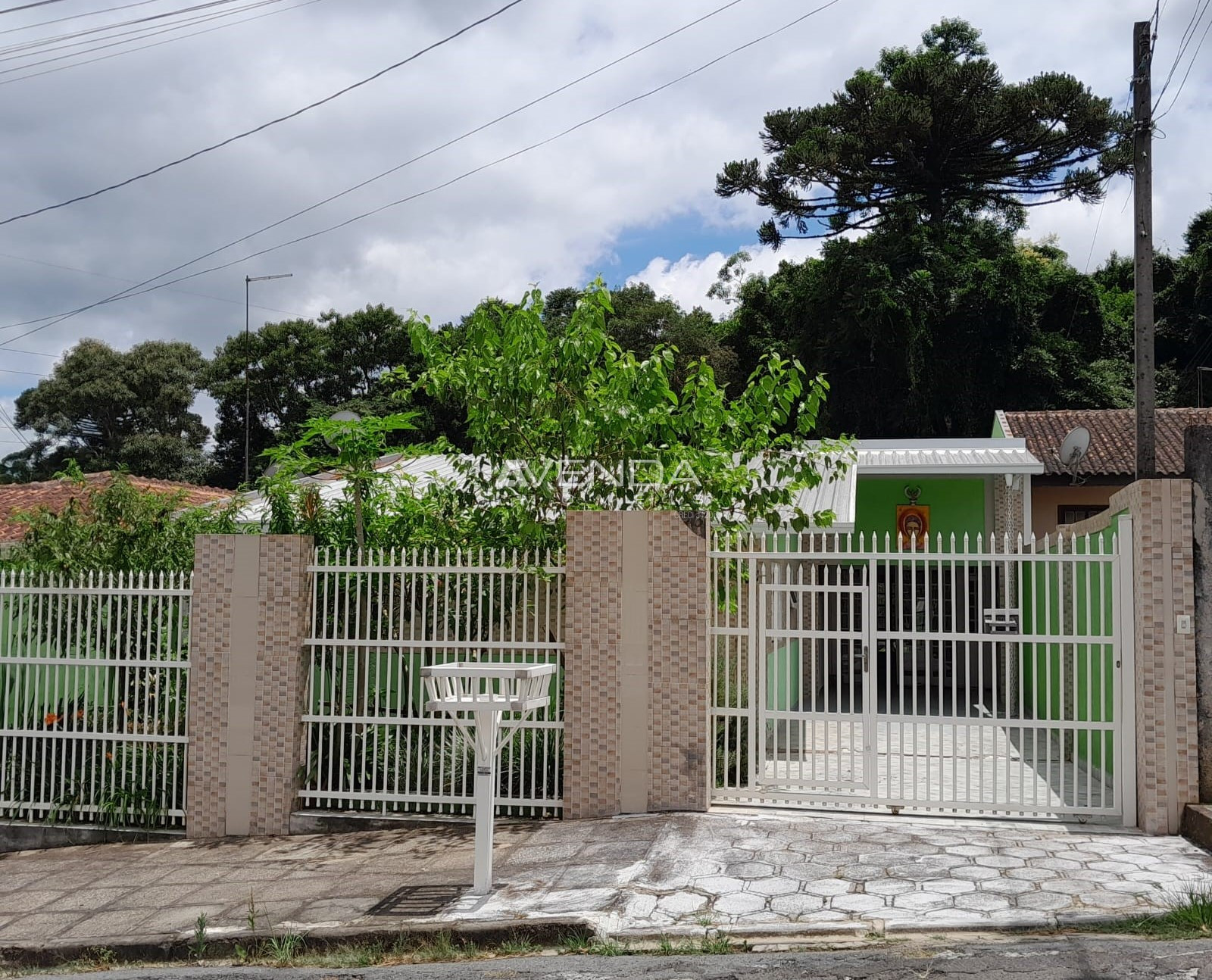 Casa, 3 quartos, 206 m² - Foto 1