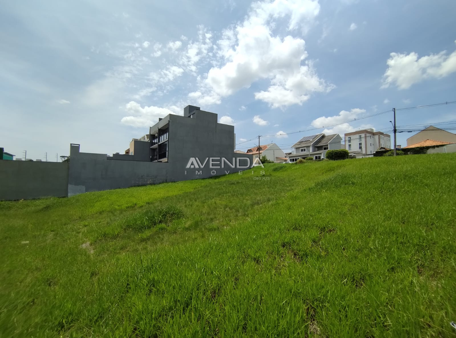Foto 2 - TERRENO a venda no bairro Bairro Alto, CURITIBA - Referência R1971