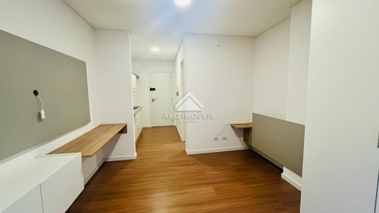 Apartamento para alugar em Centro, Curitiba — Portal Chave Fácil