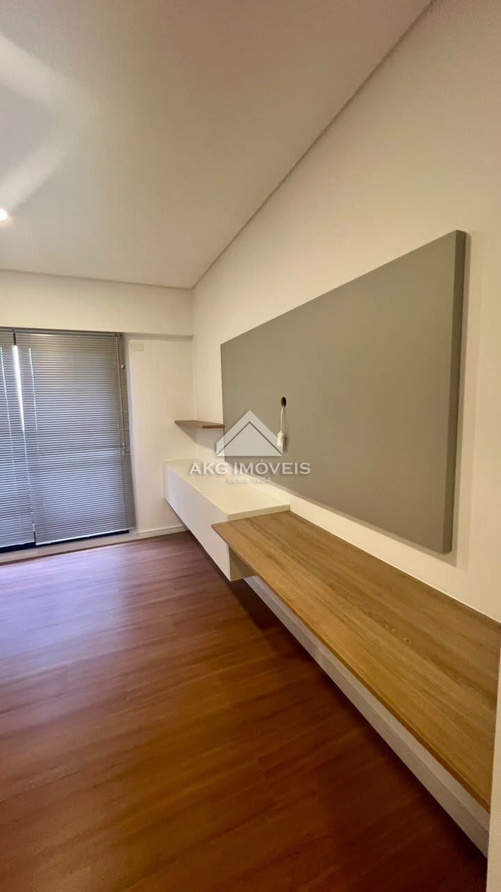 Apartamento para alugar em Centro, Curitiba — Portal Chave Fácil