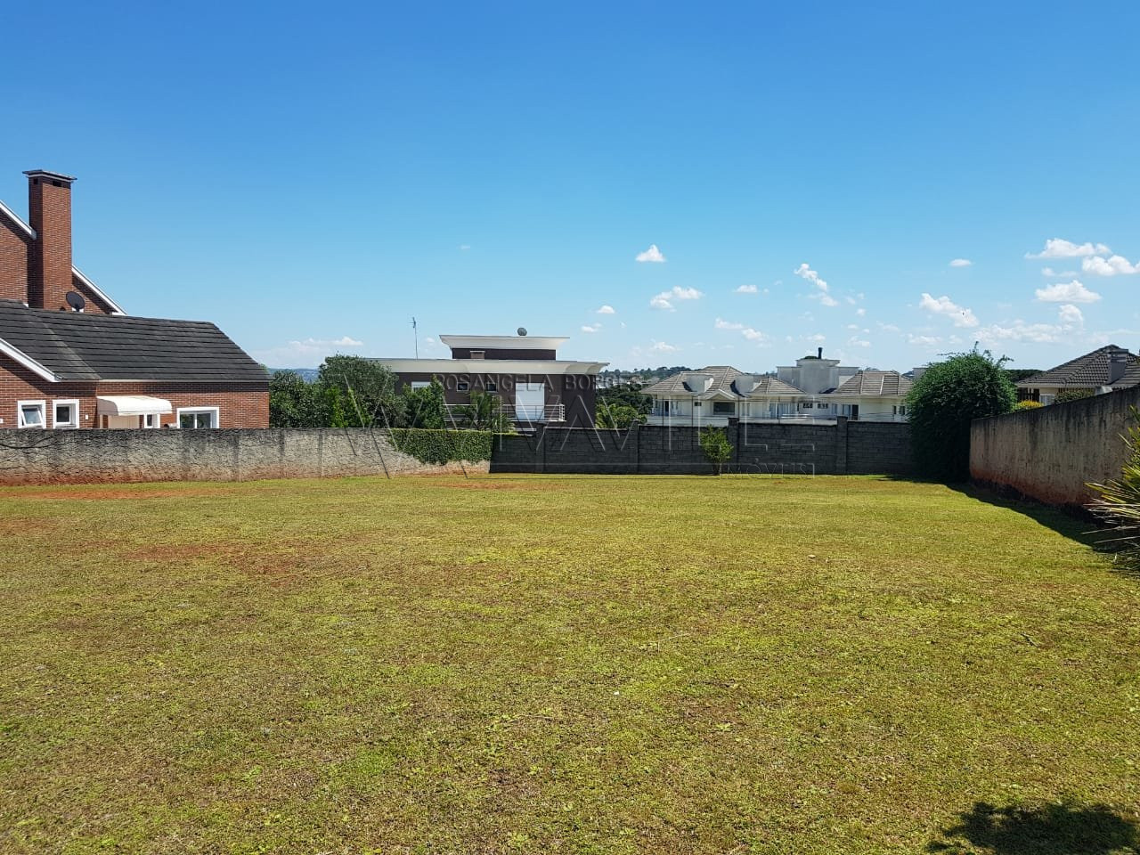 Terrenos à venda em Pinhais - PR - Imovelweb