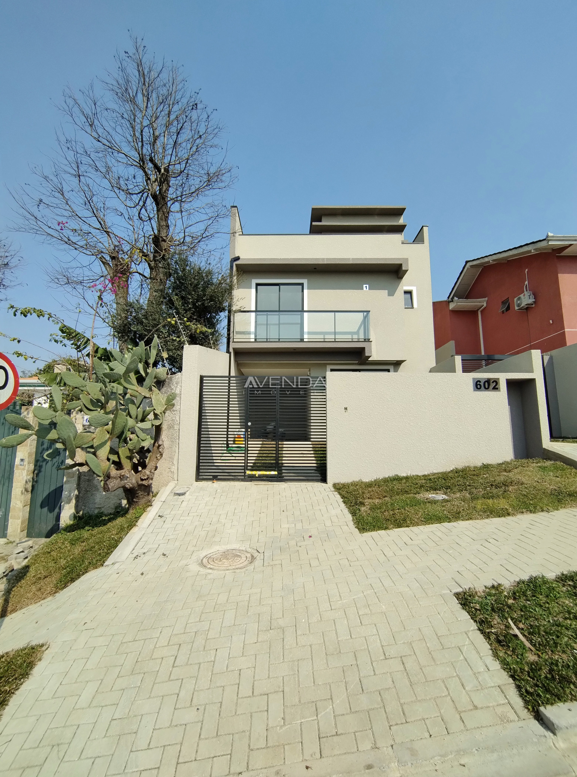 Sobrado, 3 quartos, 126 m² - Foto 1