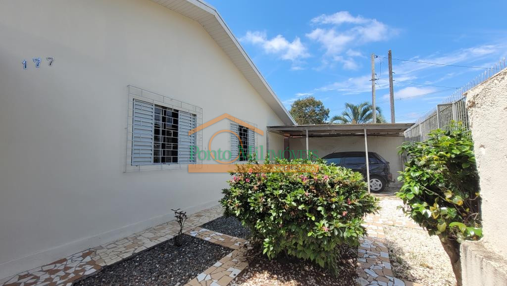 Casa para alugar em Orleans, Curitiba — Portal Chave Fácil
