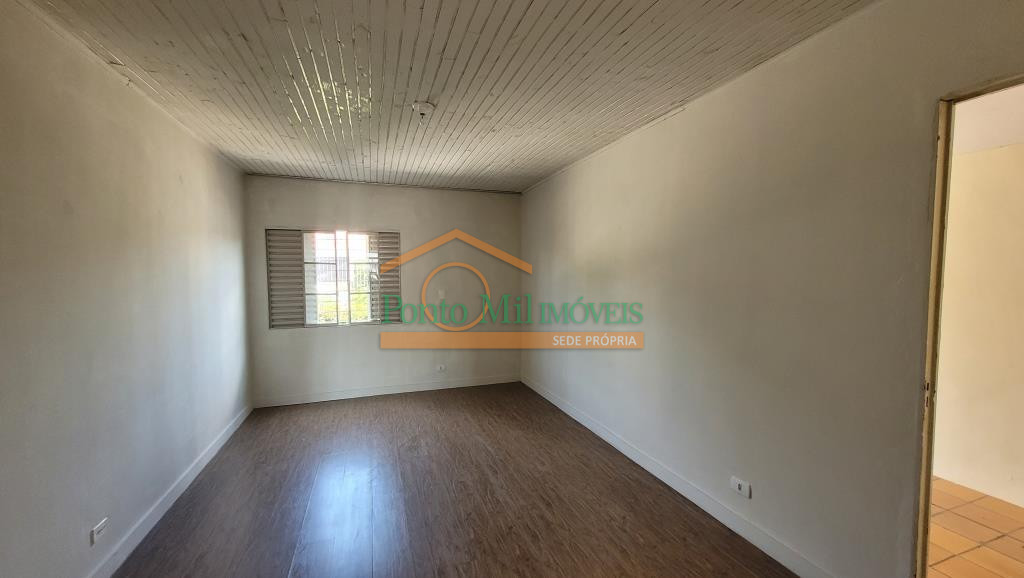 Casa para alugar em Orleans, Curitiba — Portal Chave Fácil