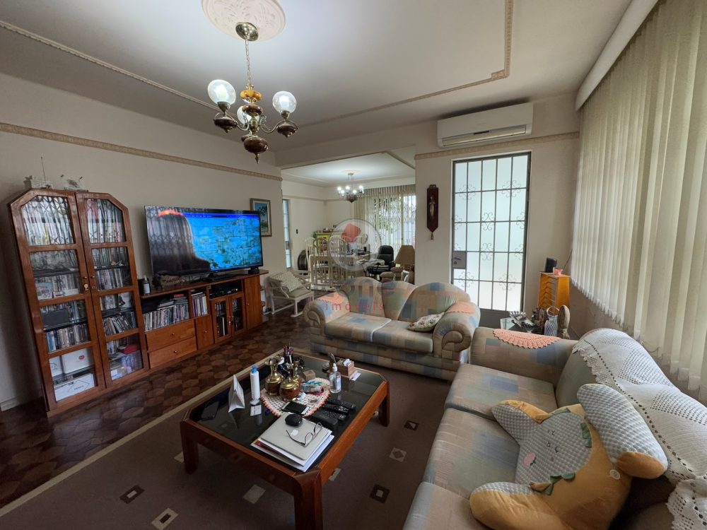 Casa à venda e para alugar em Portão, Curitiba — Portal Chave Fácil
