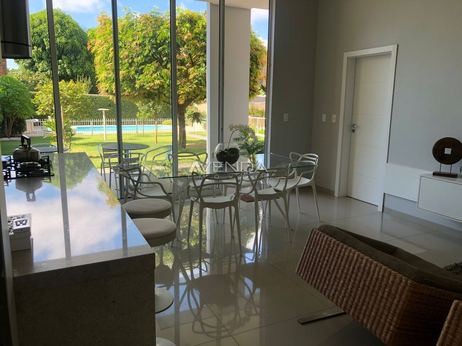 Casa, 4 quartos, 244 m² - Foto 8