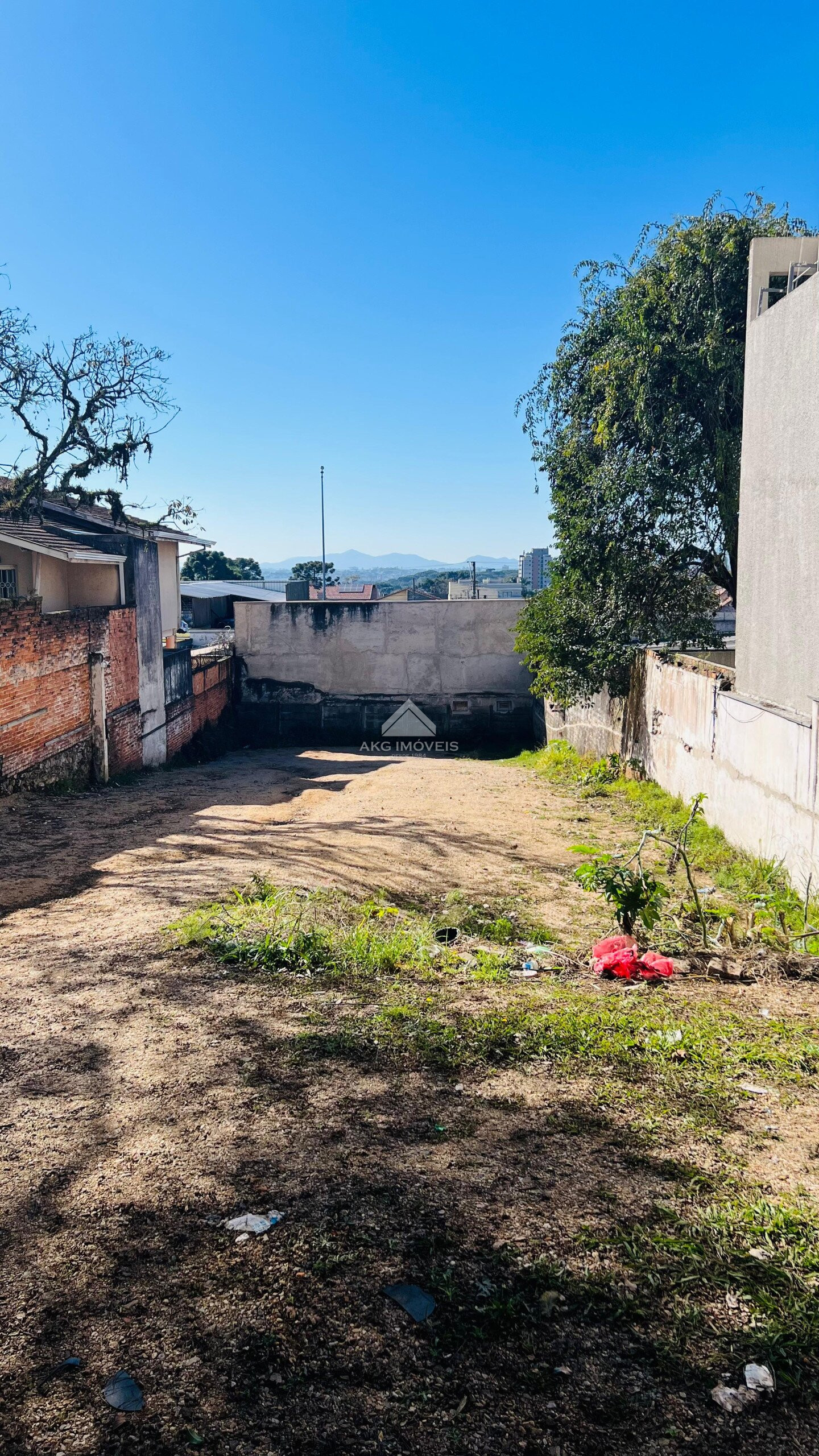 Terreno à venda em Cristo Rei, Curitiba — Portal Chave Fácil