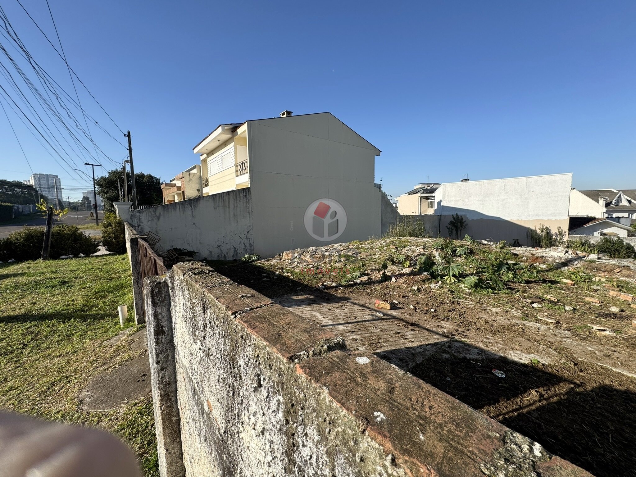 Terreno/Área à venda em Portão, Curitiba — Portal Chave Fácil