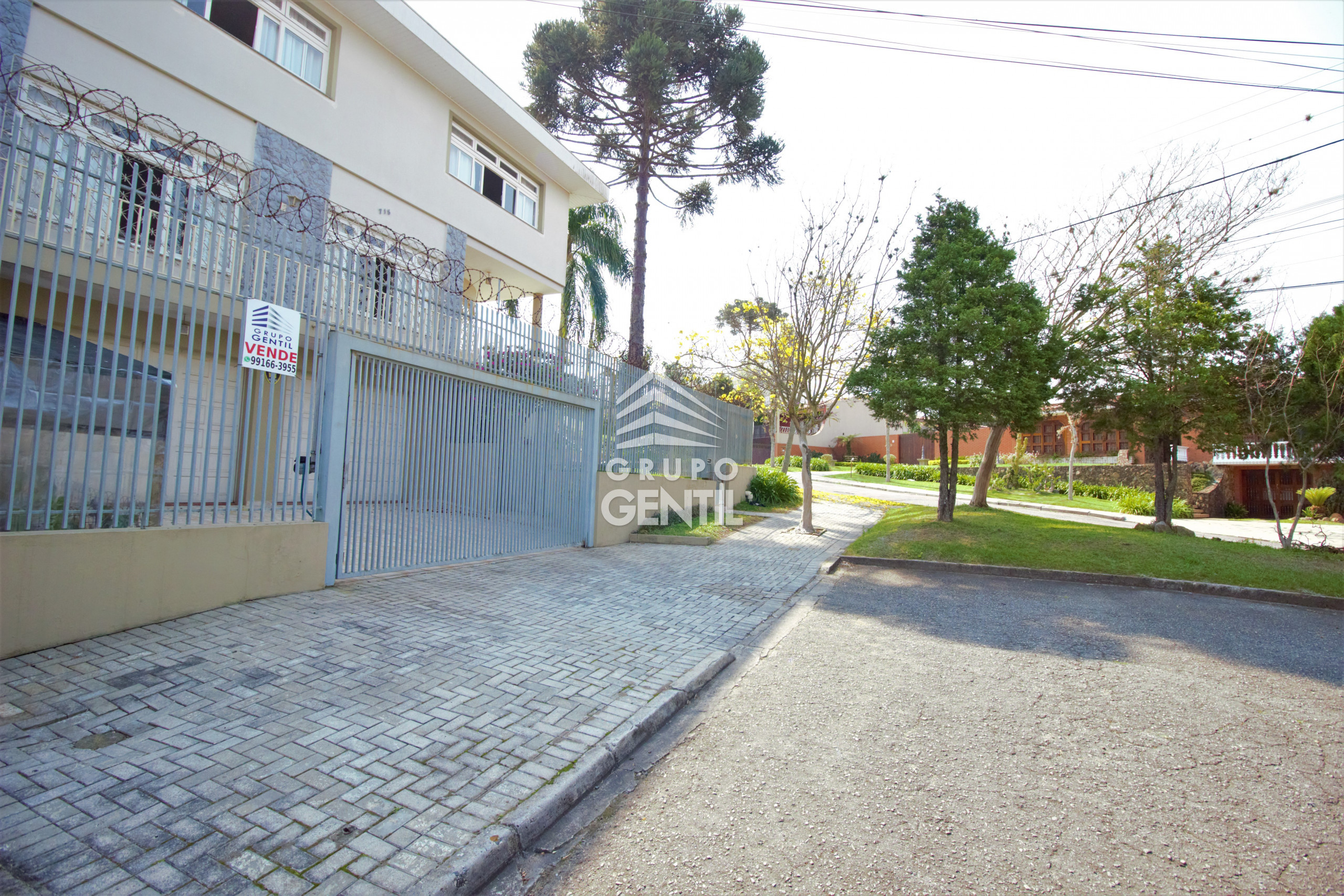 Casas à venda no Jardim Botânico, Curitiba - Imovelweb