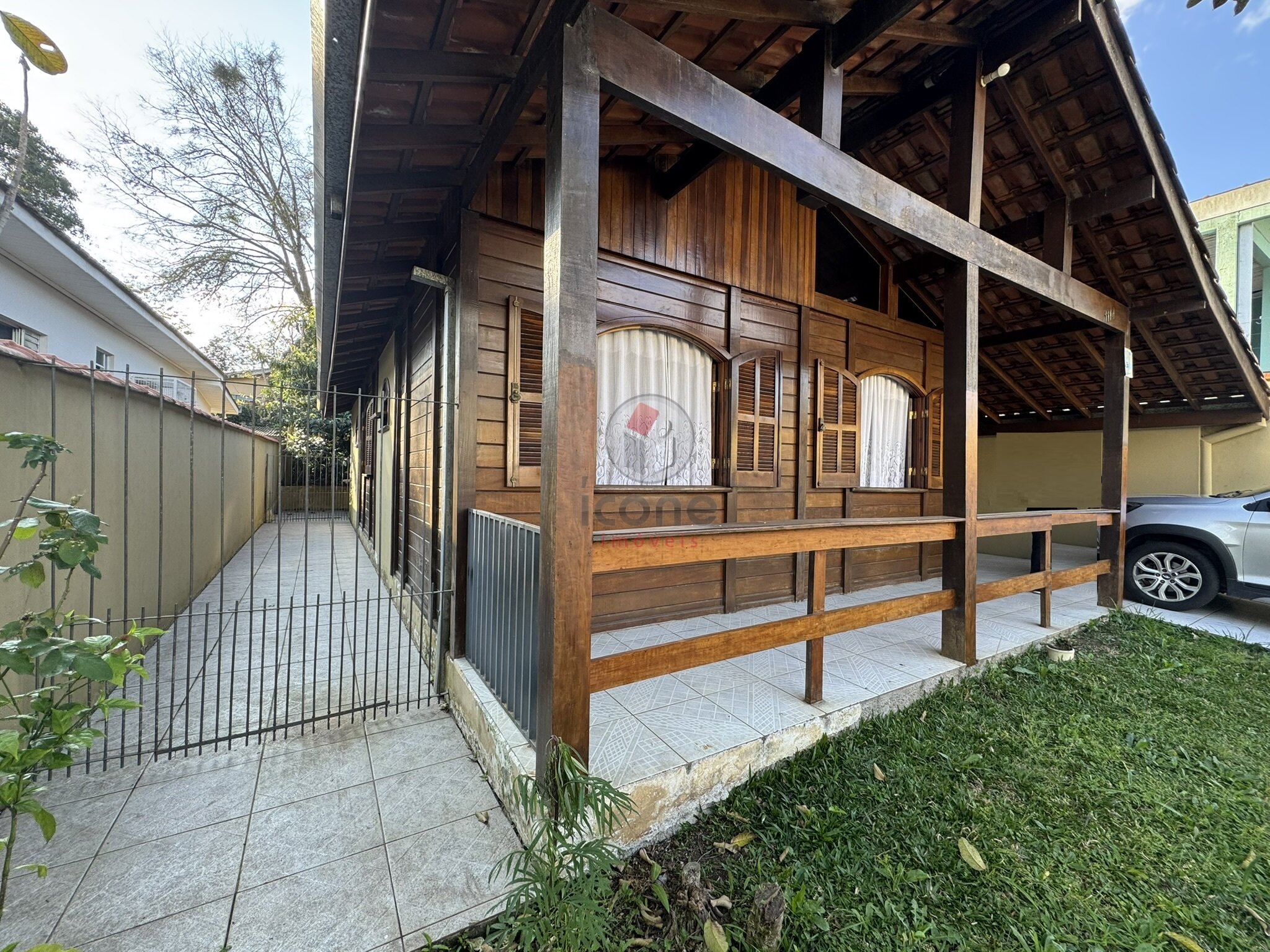 Casa à venda em Portão, Curitiba — Portal Chave Fácil