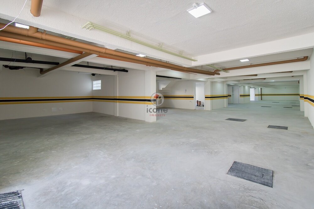 Casa à venda em Guabirotuba, Curitiba — Imobiliária Razão