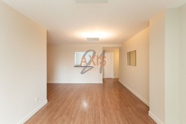 Apartamento no bairro Batel