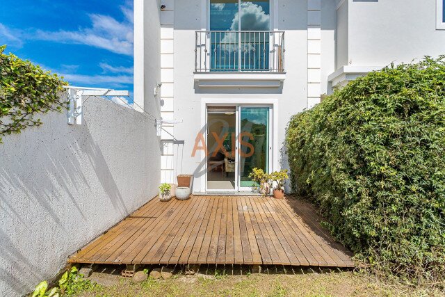 Sobrado em Condomínio no bairro Santa Felicidade