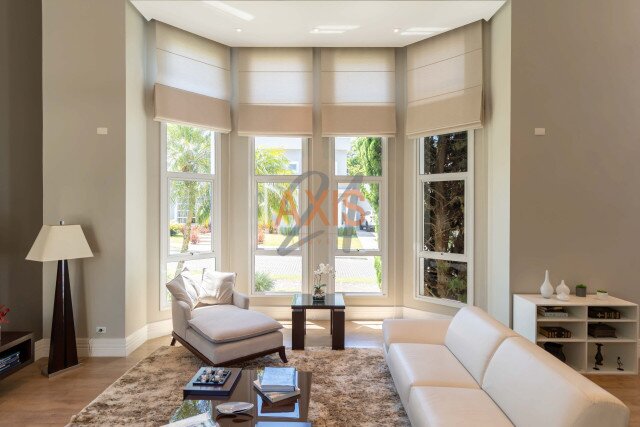 Casa em Condomínio no bairro Santa Felicidade