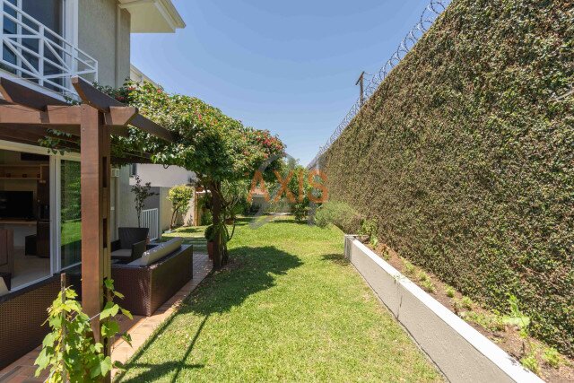 Casa em Condomínio no bairro Santa Felicidade