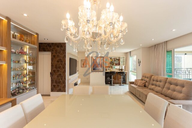 Apartamento no bairro Campo Comprido