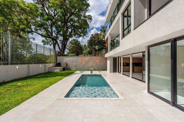 Casa em Condomínio no bairro Campo Comprido