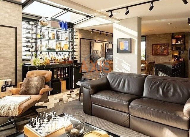 Cobertura Duplex no bairro Mercês