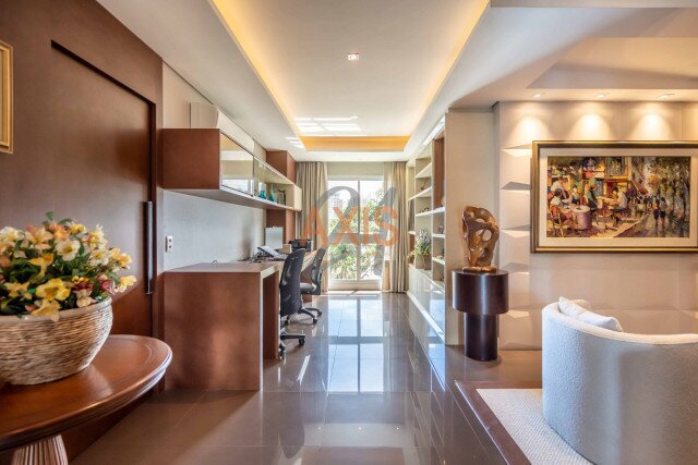 Cobertura Duplex no bairro Água Verde