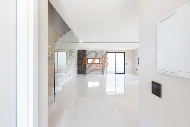 Casa em Condomínio no bairro Santa Cândida