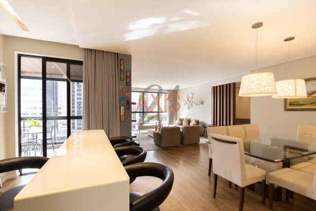 Apartamento no bairro Alto da Glória