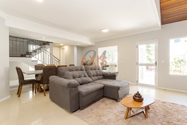 Casa em Condomínio no bairro Orleans