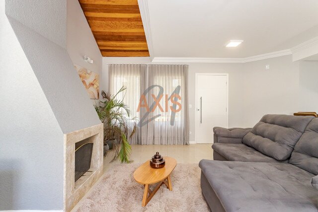 Casa em Condomínio no bairro Orleans