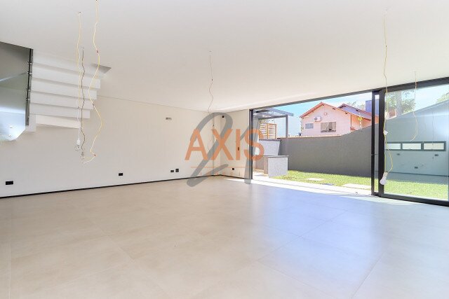 Casa em Condomínio no bairro Santa Felicidade