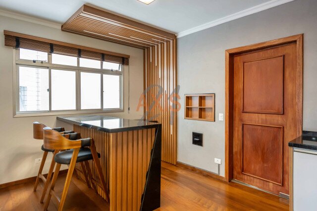 Apartamento no bairro Batel