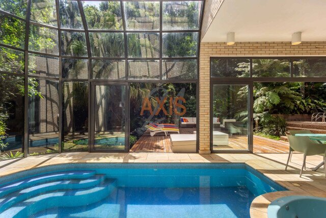 Casa em Condomínio no bairro Campo Comprido