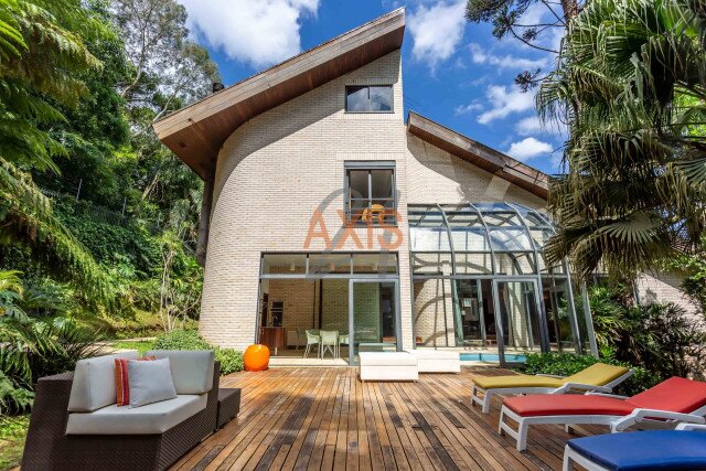 Casa em Condomínio no bairro Campo Comprido