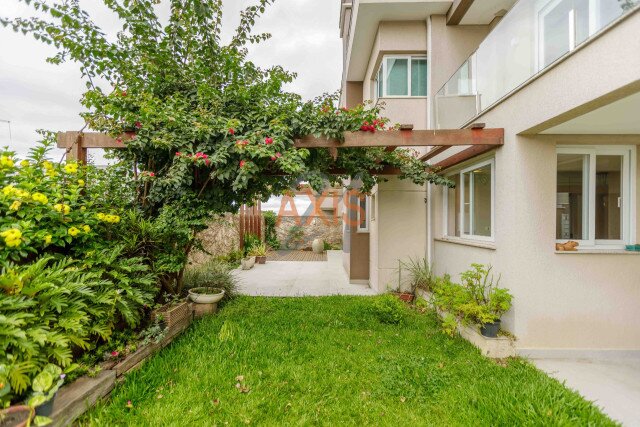 Casa em Condomínio no bairro Campo Comprido