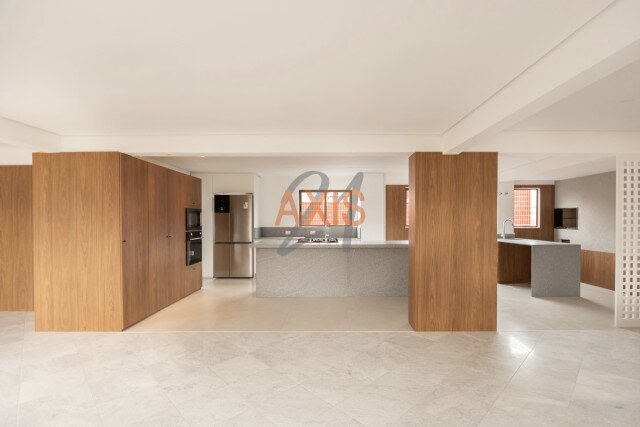 Apartamento no bairro Batel