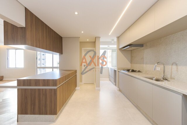 Apartamento no bairro Juvevê