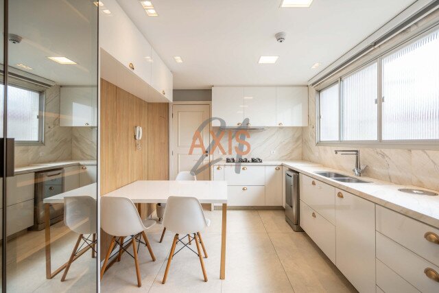 Apartamento no bairro Bigorrilho