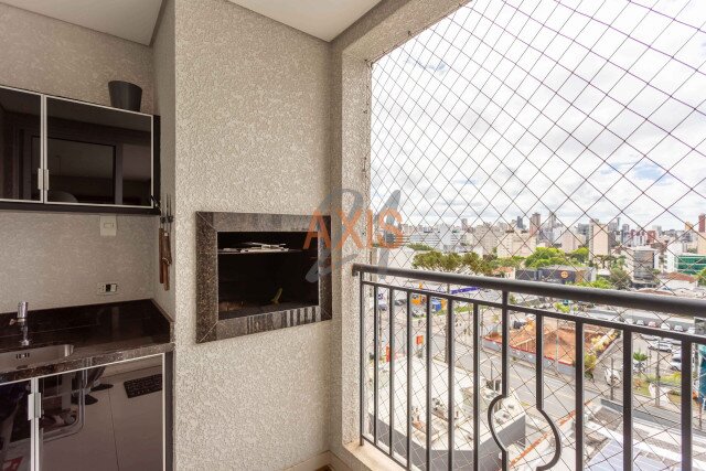 Apartamento no bairro Batel