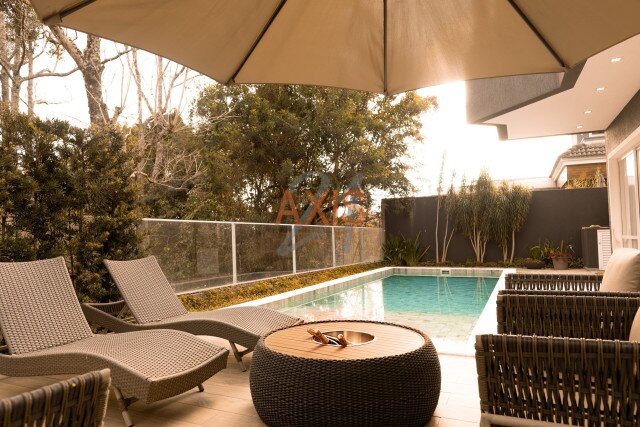 Casa em Condomínio no bairro Pilarzinho