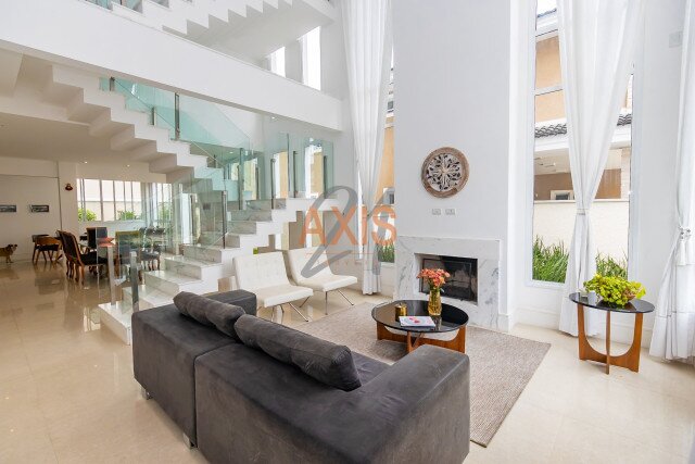 Casa em Condomínio no bairro Santa Felicidade