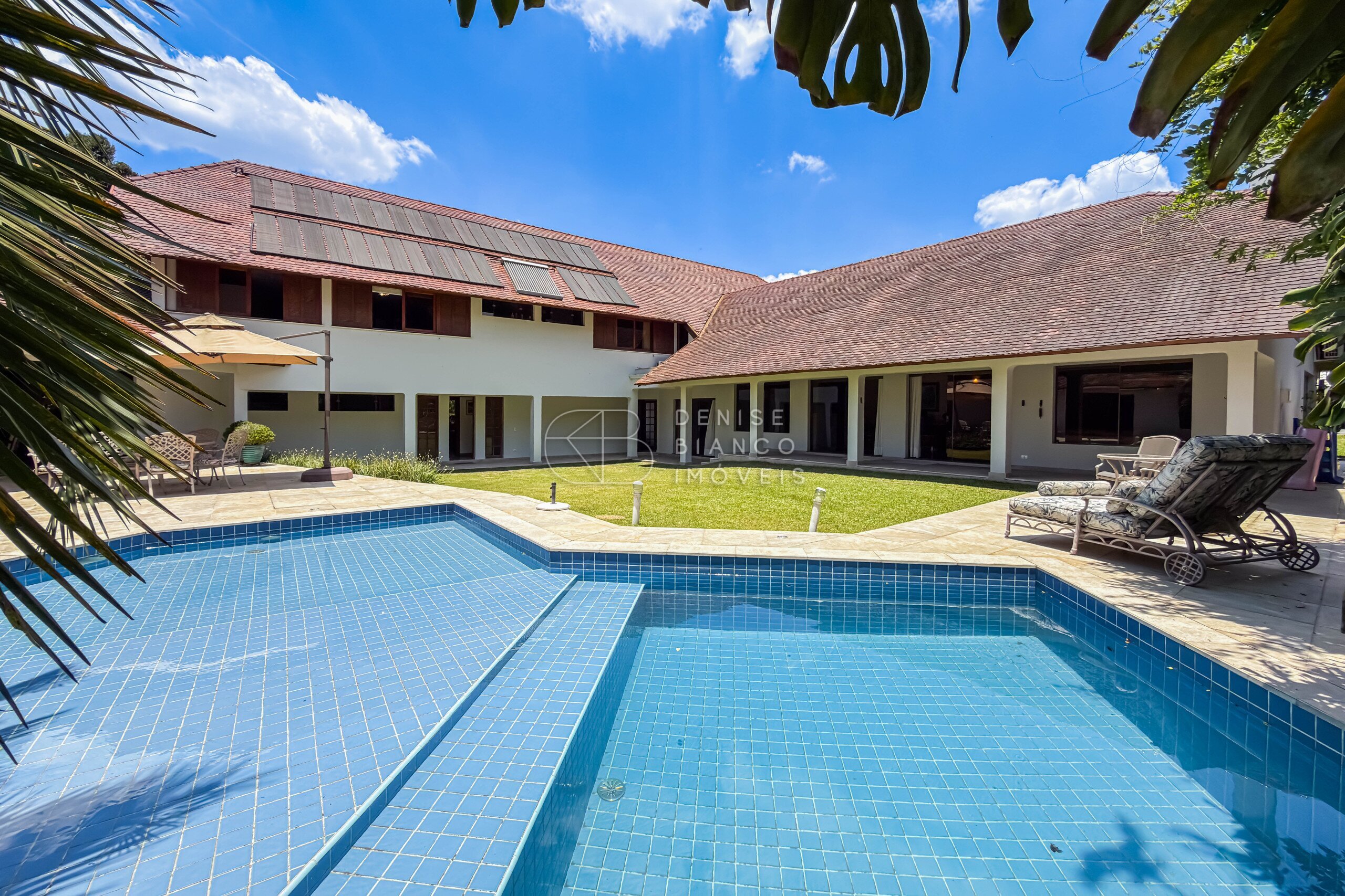 CASA EM CONDOMÍNIO em São Lourenço - Ref: DB0040
