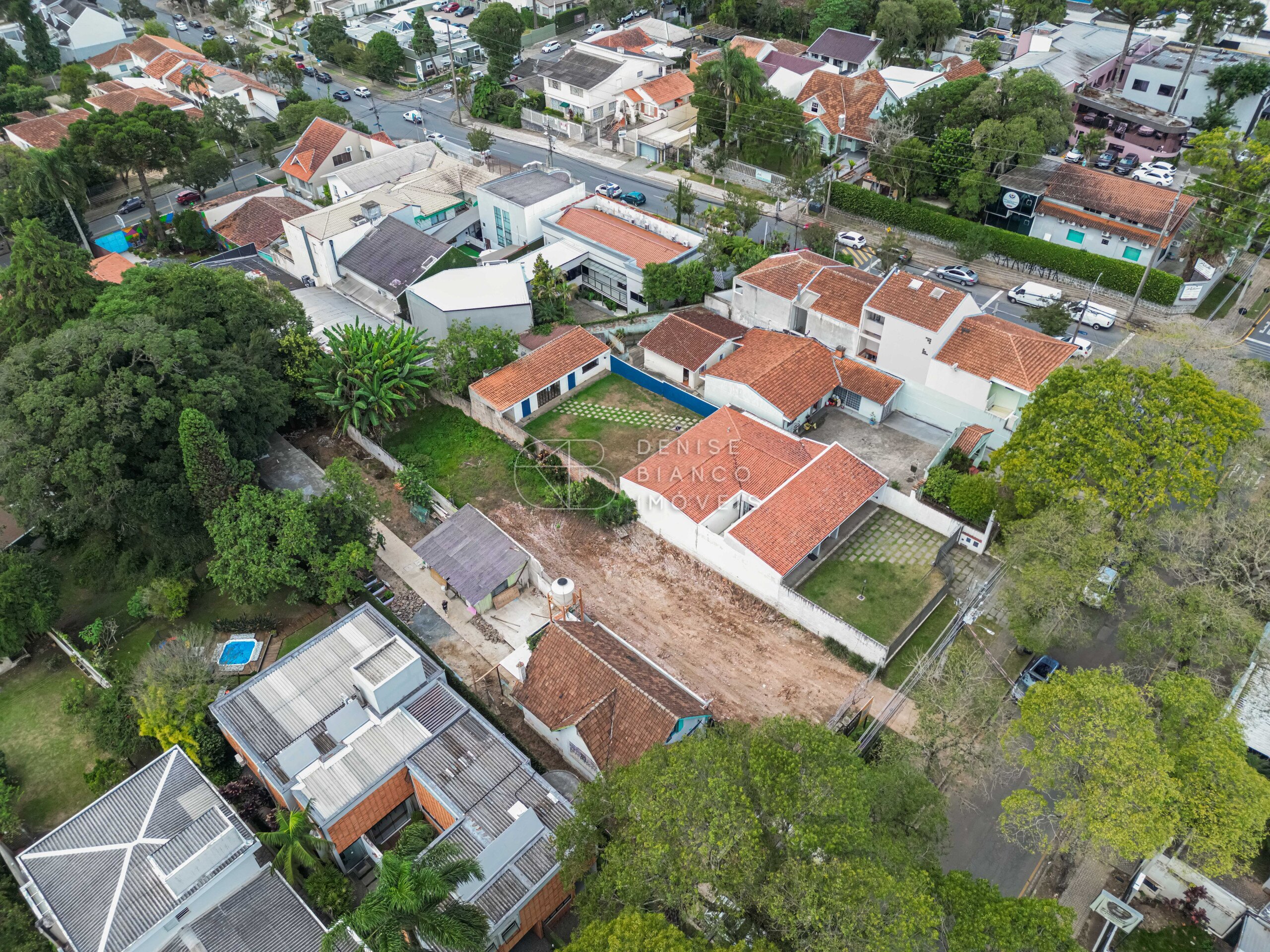 TERRENO em Mercês - Ref: DB0052