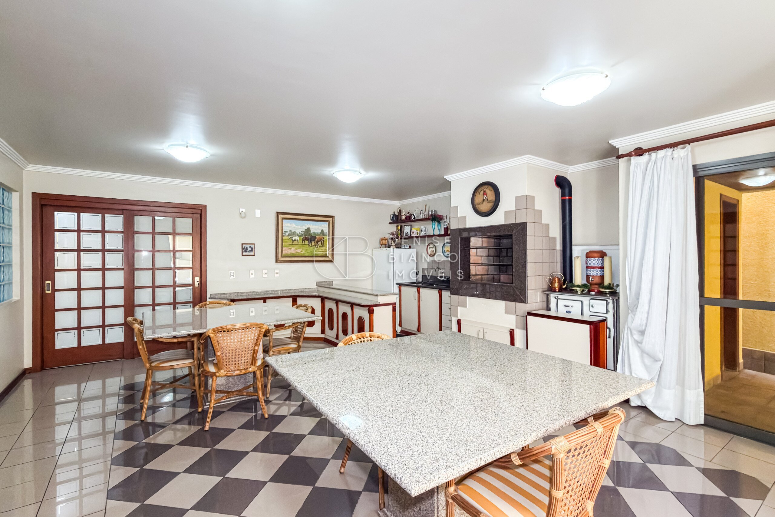 CASA EM CONDOMÍNIO em Seminário - Ref: DB0055