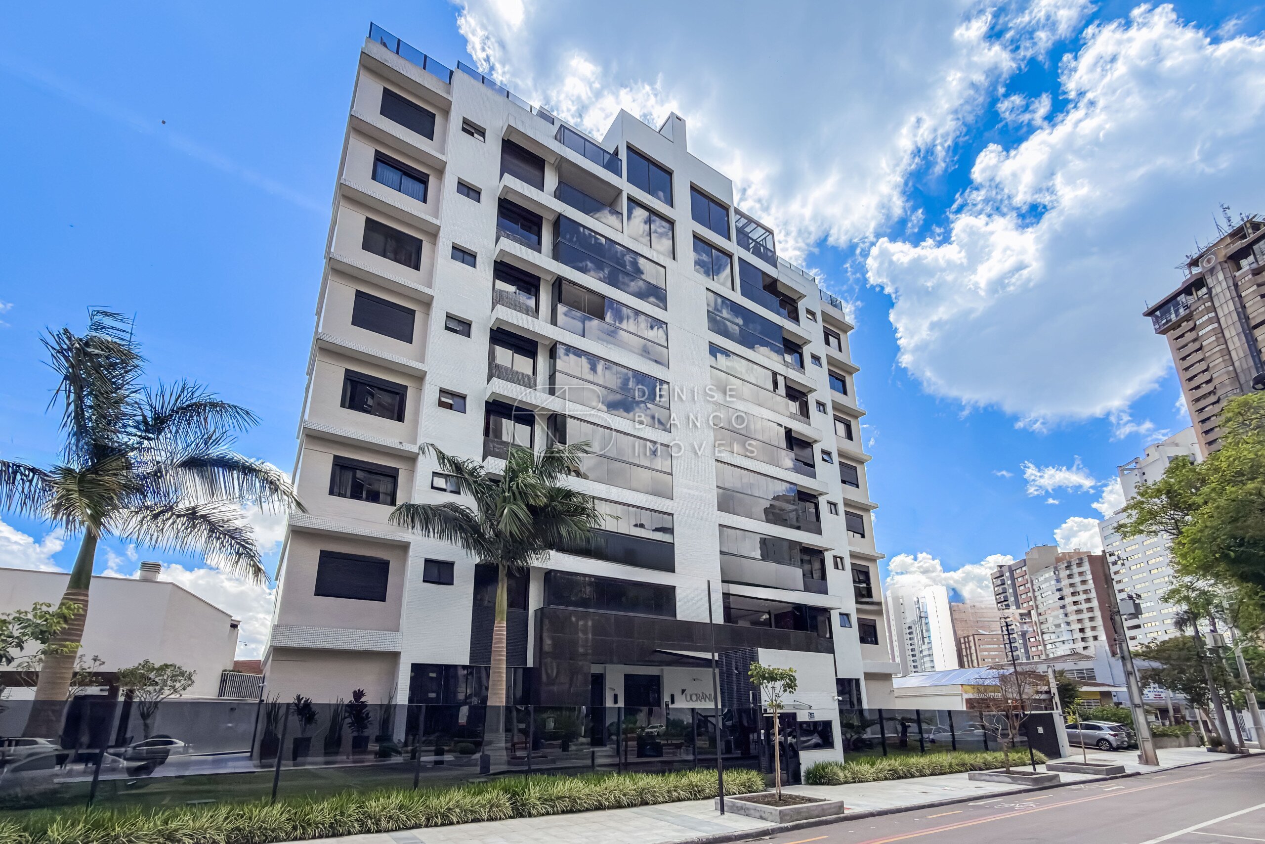 APARTAMENTO em Bigorrilho - Ref: DB0063