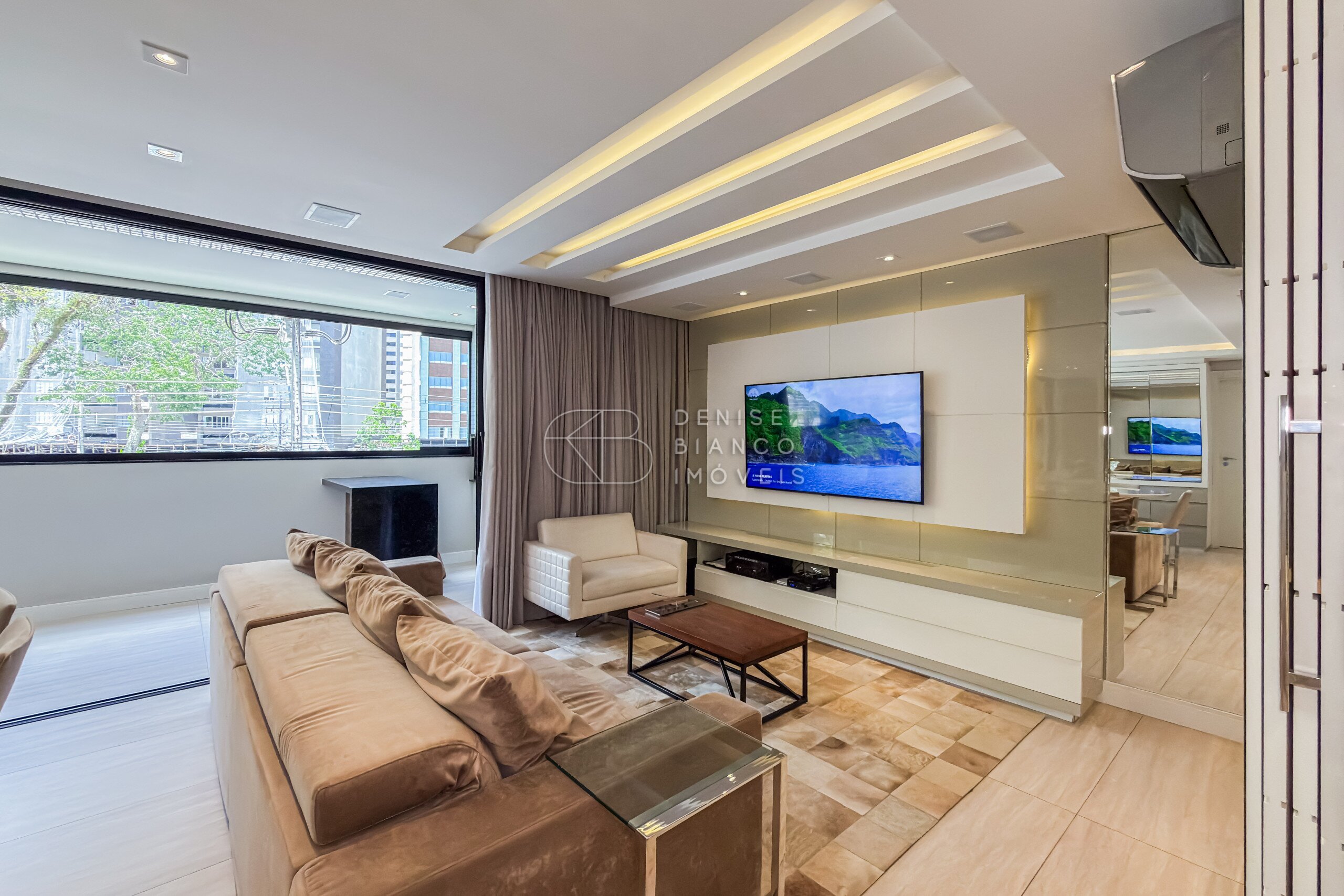 APARTAMENTO em Bigorrilho - Ref: DB0063