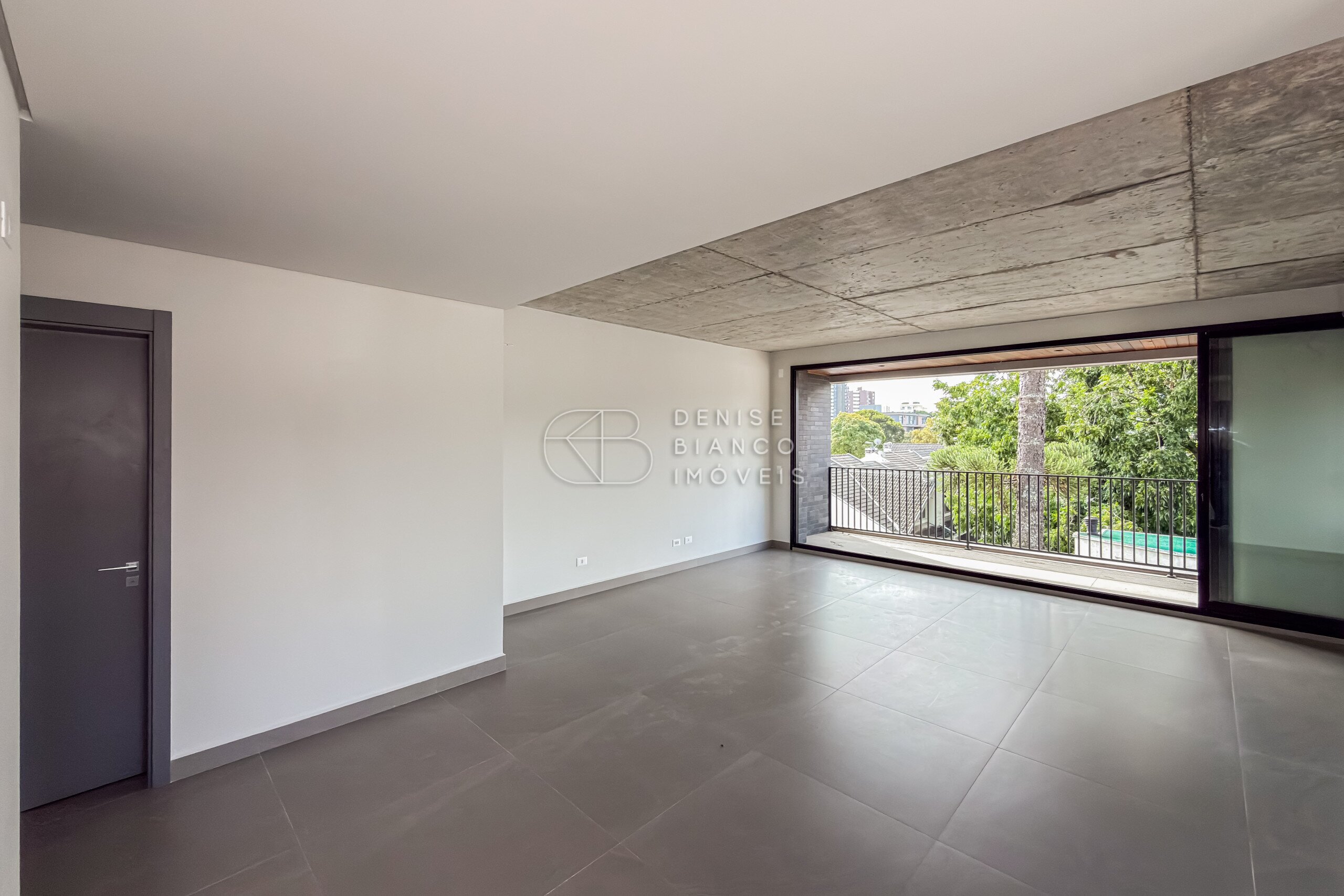 APARTAMENTO em Hugo Lange - Ref: DB0065