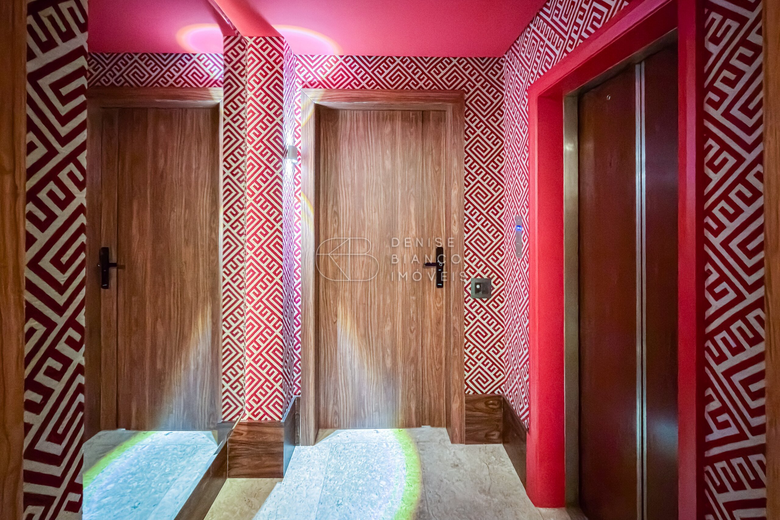 APARTAMENTO em Seminário - Ref: DB0069